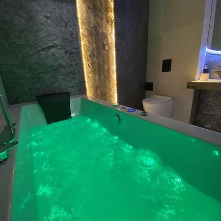 Silver Shine Jacuzzi Cracovia Exterior foto