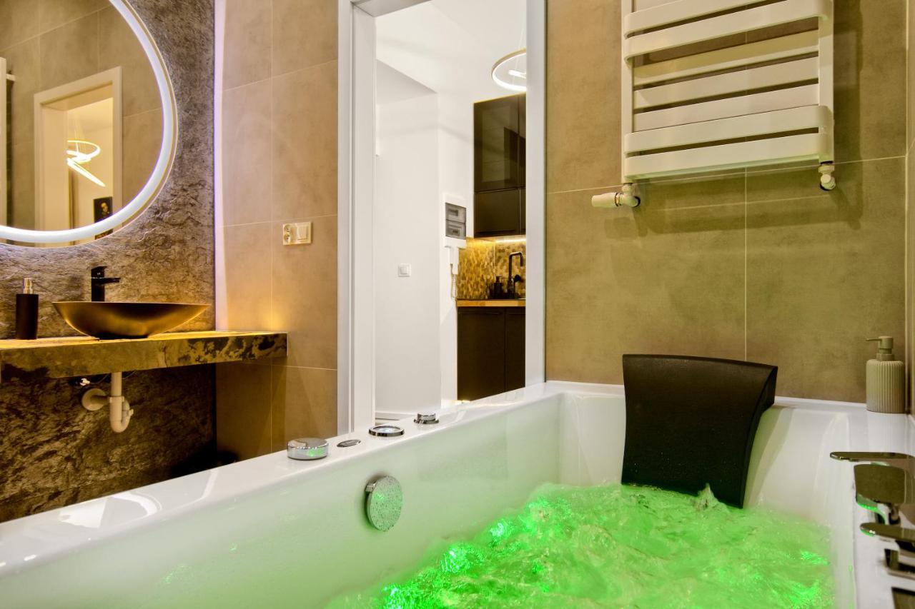 Silver Shine Jacuzzi Cracovia Exterior foto